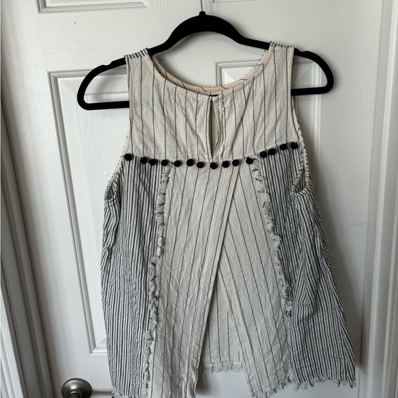 Doe & Rae Blouse - Picture 3 of 4